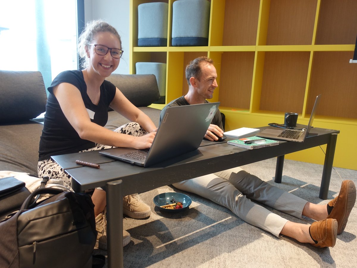 Valencia Codes tweet media