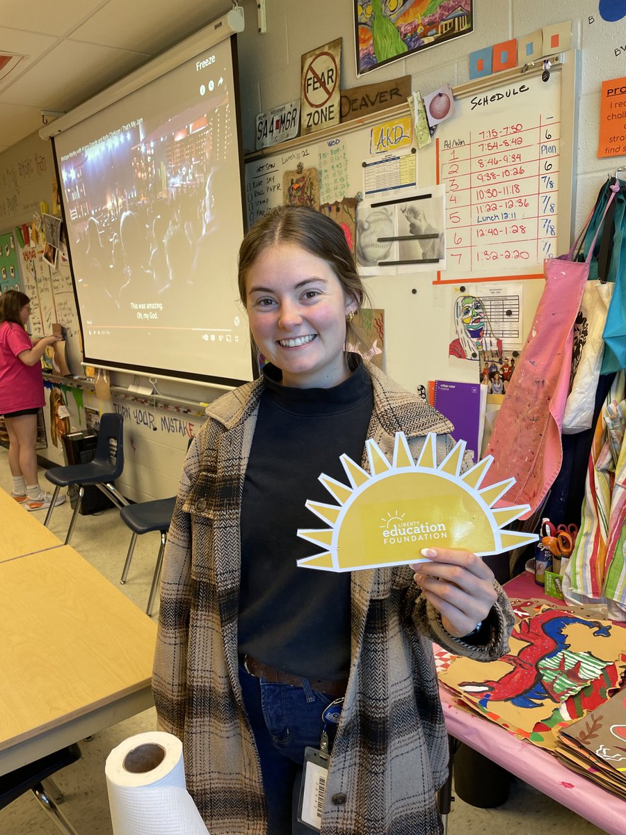 AnneKDeaver's tweet photo. Our last winner… Emma Hill👏🏻👏🏻👏🏻. #dmswave @LibertyEdFdn https://t.co/EjiaNyRanC