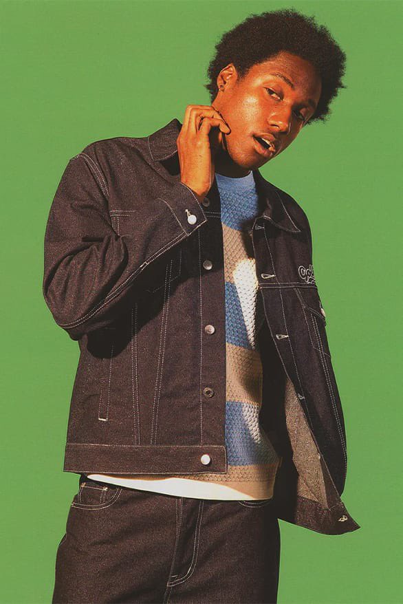 Outlander Magazine tweet media