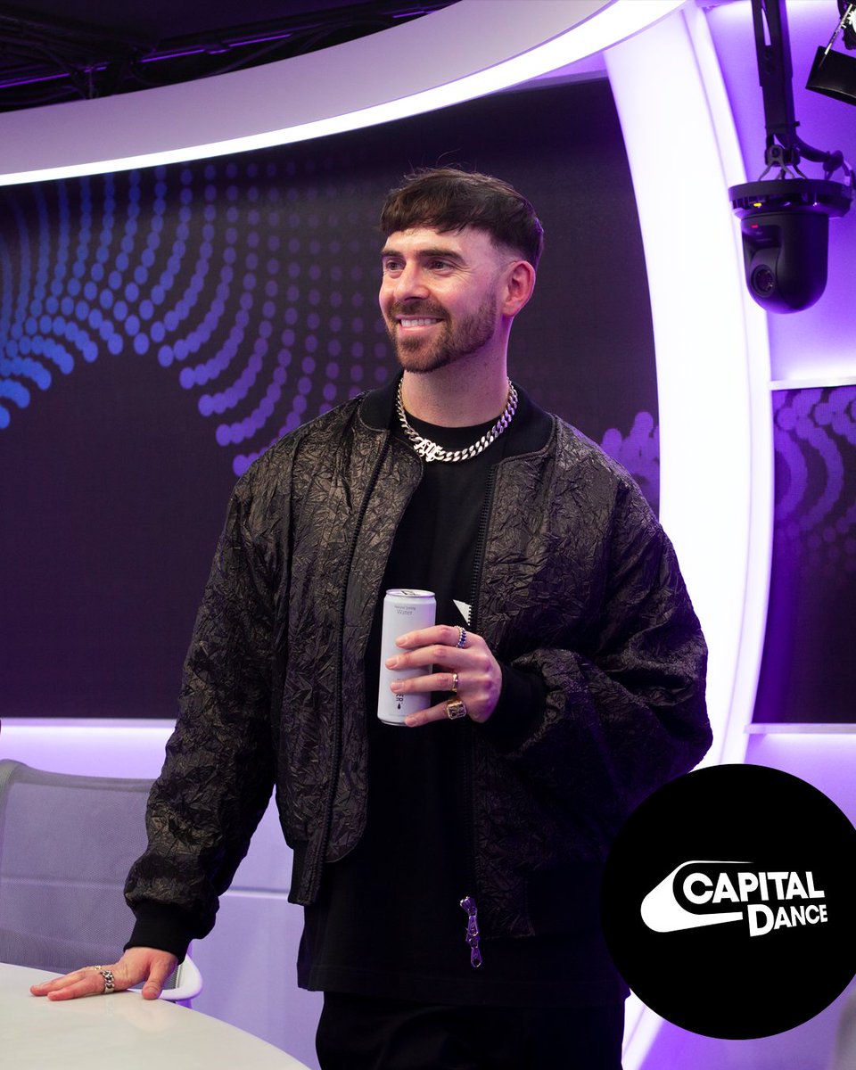 Benjamin tweet media