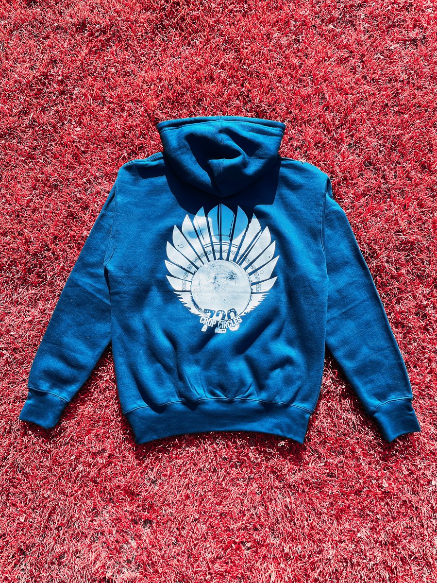 C720S's tweet image. Available now! 
eoomuzik.bandcamp.com/merch