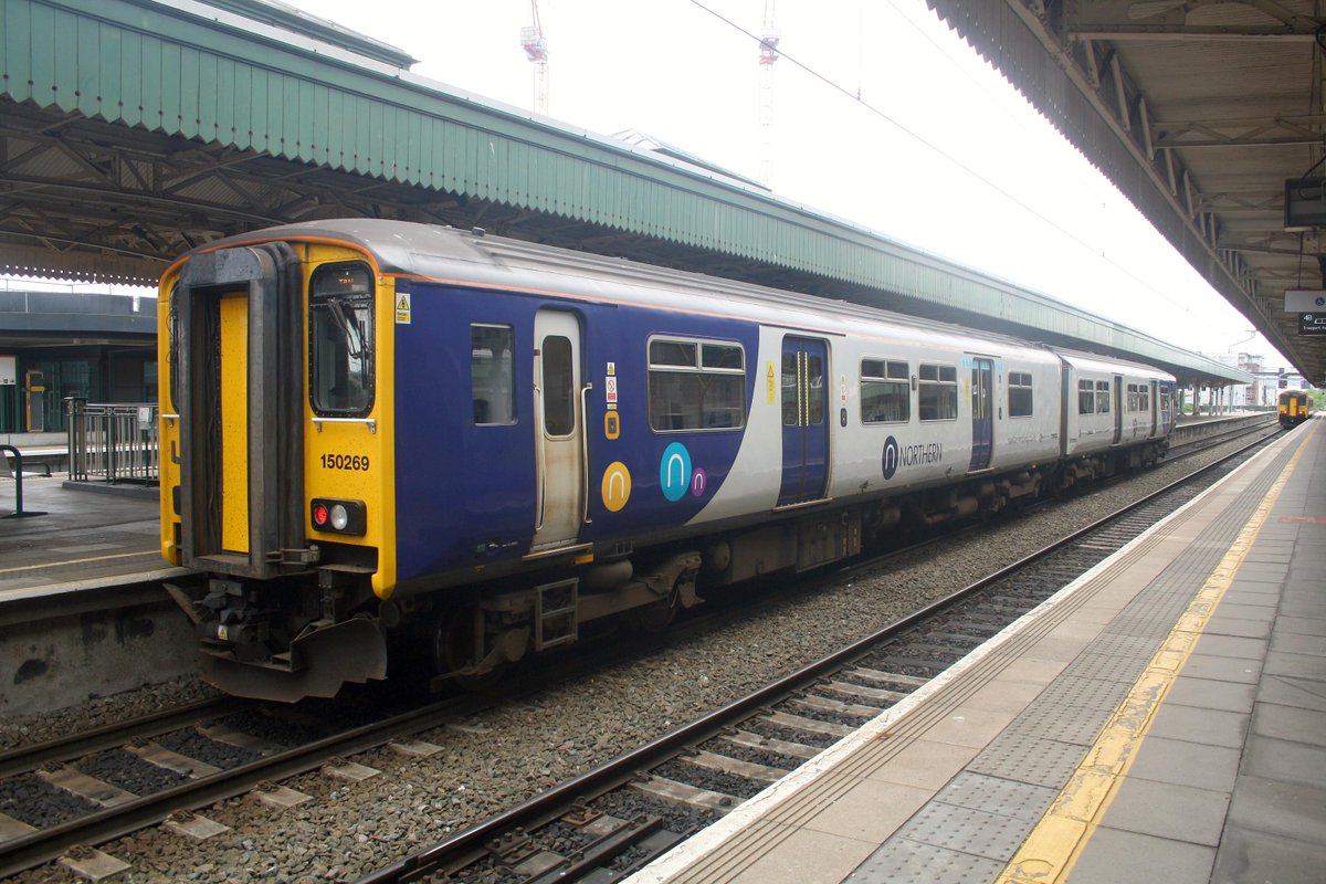 mavmaramis's tweet photo. 150269. Northern livery, Cardiff Central, 02.05.2023. #Class150 #Northern #Cardiff #DMU #DieselMultipleUnit @NamiHusky https://t.co/mefJDDLzmL