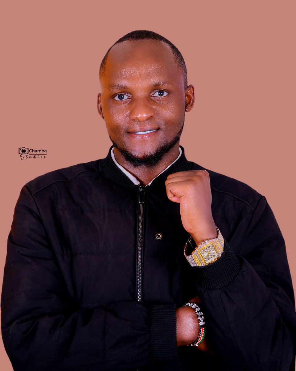 NelsonMasenge's tweet image. If you have good thoughts, they will shine out of your face like sun beams and you will always look lovely ❤️💙
#HisWillBeDone
#KeepChasing
#Life