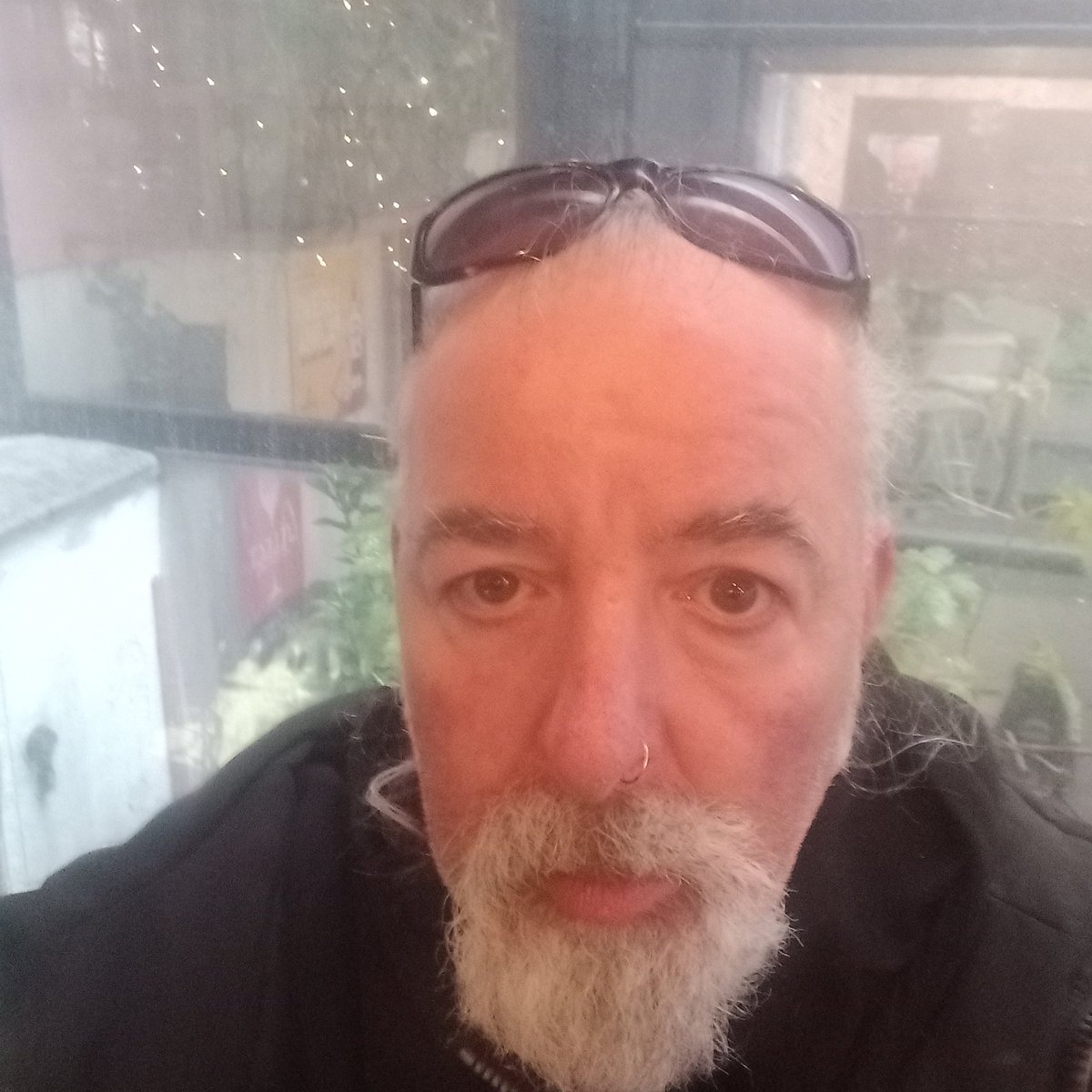 Maxrap72's tweet photo. Non mi drogo piu da una settimana ma soffro l'astinenza non o più i sensi non sento niente più per nessuna la mia vita fa schifo mi sento una iena senza la sua tana vuoto cerco qualcuna che mi da uno stimolo per questa vita iena666 maculata bastarda https://t.co/TVThoD0fEU