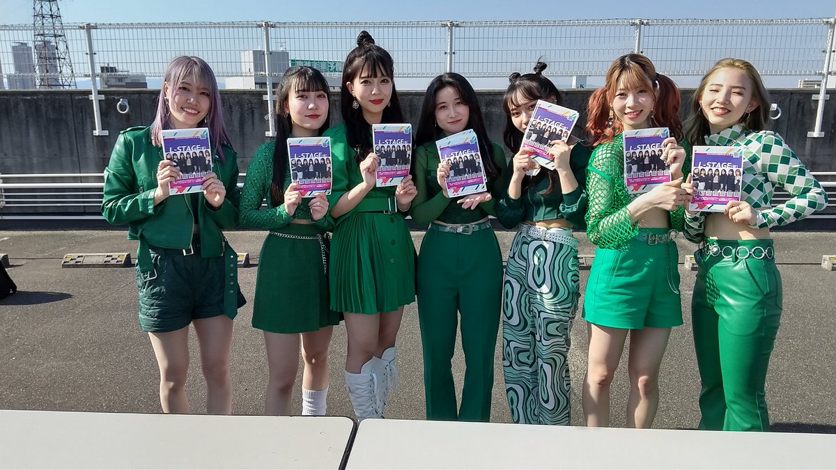 makoeall0109's tweet photo. 2022年5月4日・イオン古川橋駅前店 L-STAGE(のちのAWESOME)プレデビュー
あれから1年になるんだな。みんなにまた会いたい気持ちが強すぎる😢
#藍沢直央 #Nanase #あむ #大咲すず #藤井彩 #Serika #KOTONE
#AWESOME_7 https://t.co/EGiydpnDy4