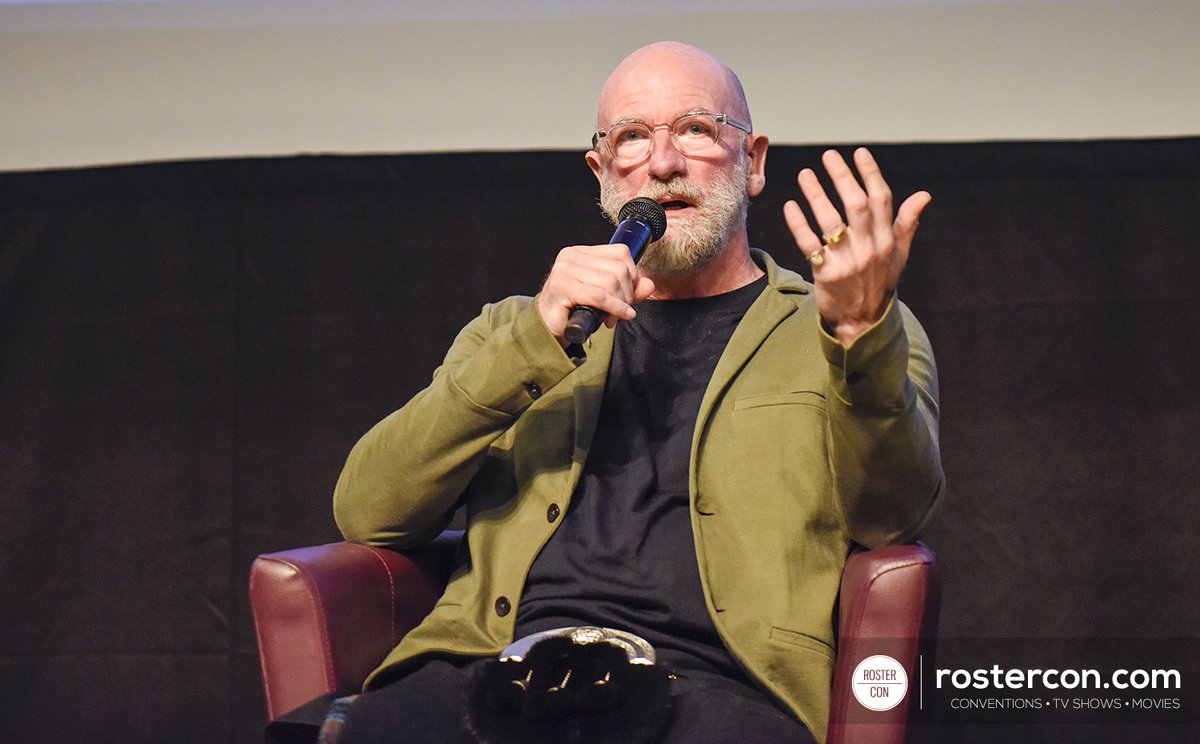 RosterCon's tweet photo. #TLC5 - On termine la journée de samedi avec le panel de Graham McTavish. 20 photos sont en ligne / Last pictures from Saturday: Graham McTavish's panel. #outlander @TheLandCon
📷 https://t.co/SHFT9Nncvh https://t.co/smi2BJ78Jx