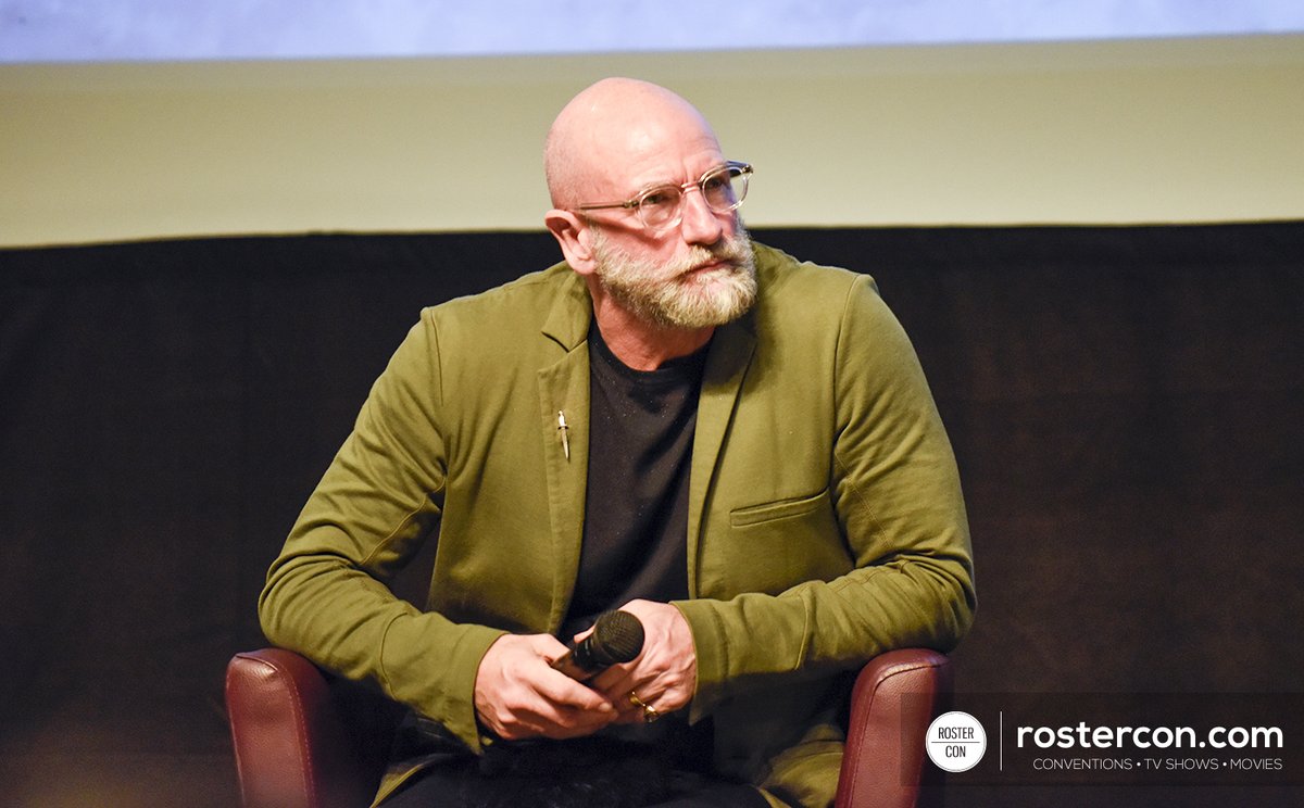 RosterCon's tweet photo. #TLC5 - On termine la journée de samedi avec le panel de Graham McTavish. 20 photos sont en ligne / Last pictures from Saturday: Graham McTavish's panel. #outlander @TheLandCon
📷 https://t.co/SHFT9Nncvh https://t.co/smi2BJ78Jx