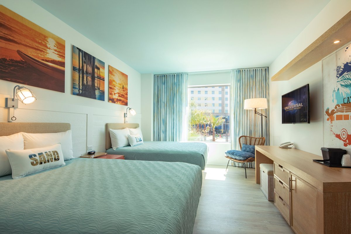 OrlandoInformer's tweet photo. LAST CALL: June Orlando Informer Meetup guests have one last chance to secure up to 30% off their Universal Orlando Resort hotel stay while remaining availability lasts! Take advantage of your exclusive discount before it’s gone: https://t.co/7JZqFf24eF https://t.co/fznk8X69lF