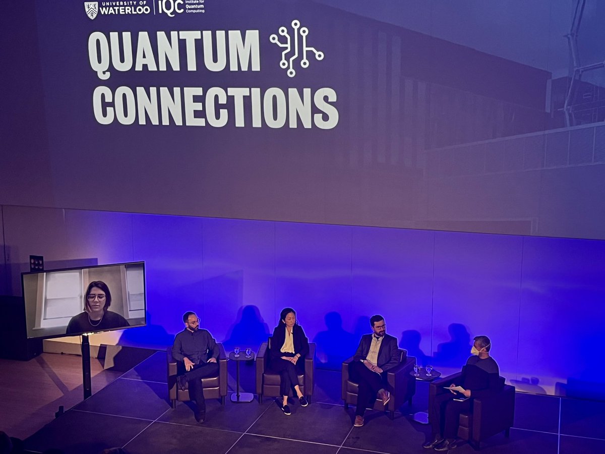 Really interesting discussion with @QuantumIQC and @UWaterloo  about research in industry and academic collaborations with @XanaduAI  @IBMQuantum.  uwaterloo.ca/institute-for-…