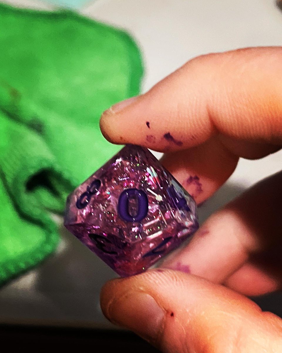 Lianattv's tweet photo. Dice finished in time for gifts for friends as we make our way to The Convergence at @EvermorePark. Super excited to see friends and maybe make some new ones this weekend! #dnd #ttrpg #dice #clickclacks #dicemaker #diceart https://t.co/YnIk6kcXGZ