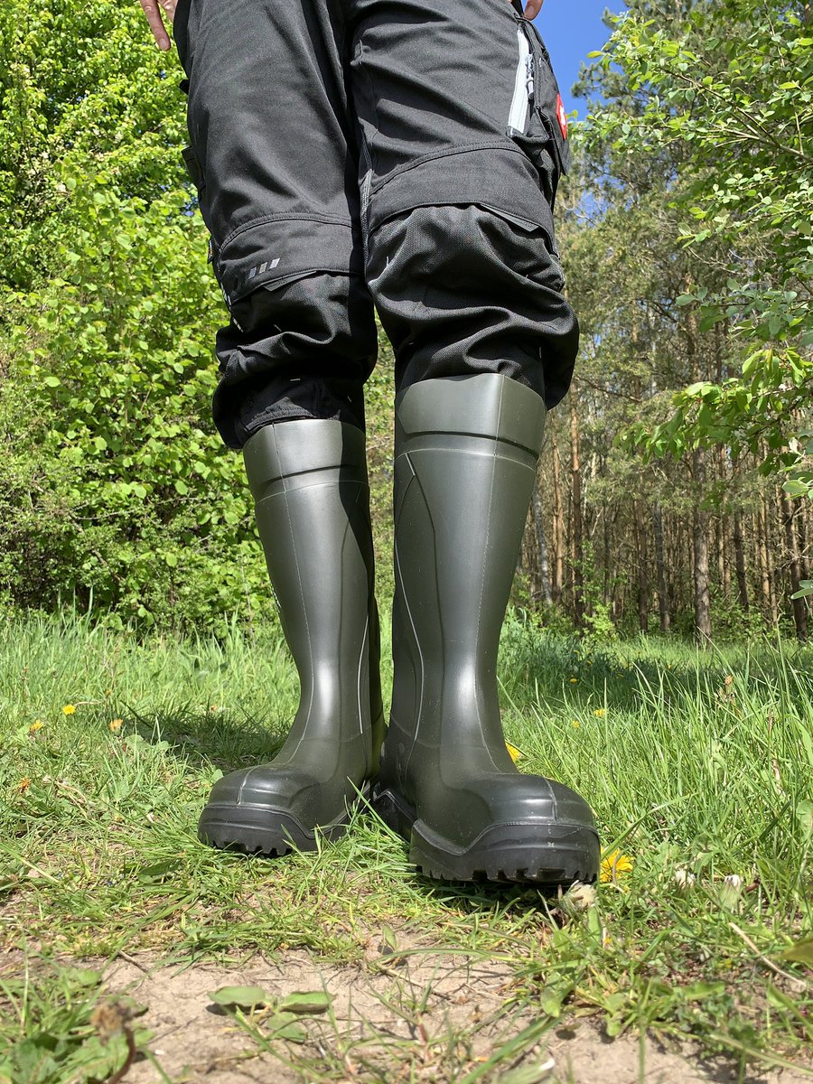 NorabootsDK tweet media