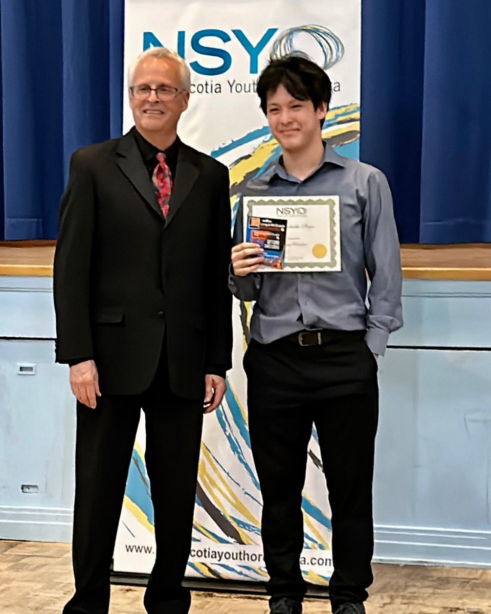halifaxgrammar's tweet image. Today, we celebrate James Rankin &apos;24 on winning the Nova Scotia Youth Orchestra&apos;s Most Valuable Player award! He also placed 1st with Hadyn’s Cello Concerto in C Major at the #KiwanisMusicFestival2023. 
Photo credit: Jimmy Rankin
#HalifaxGrammar #GrammarArts #GrammarProud