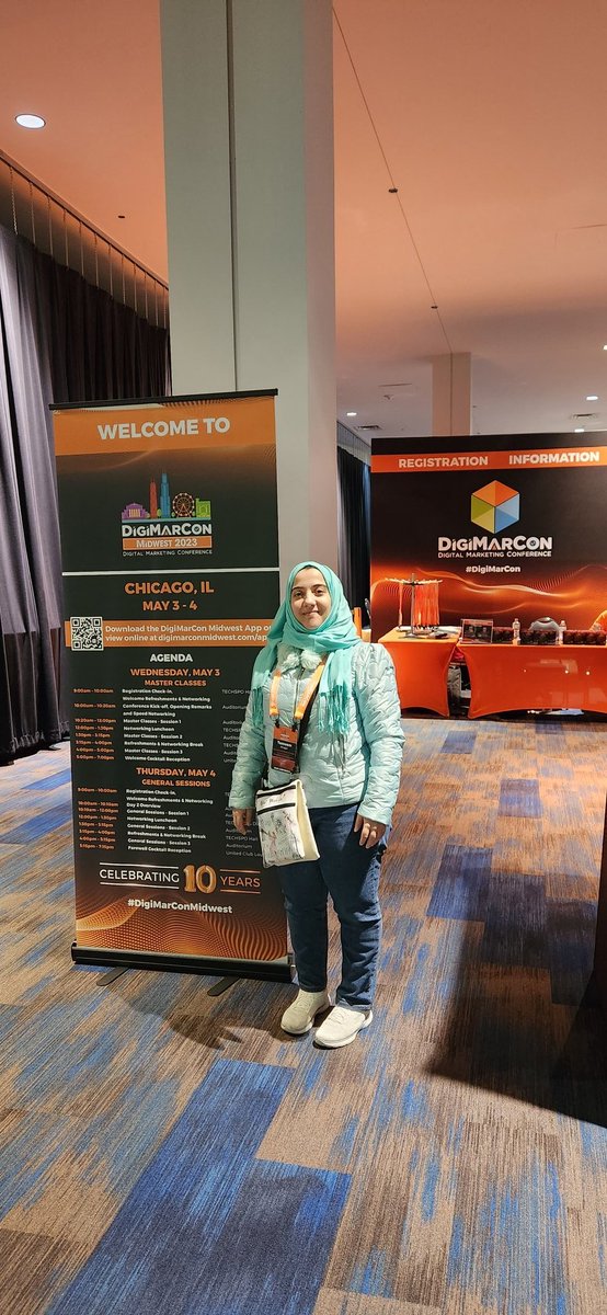 Happy to attend the #DigiMarConMidwest in Chicago 🇺🇸 😍
