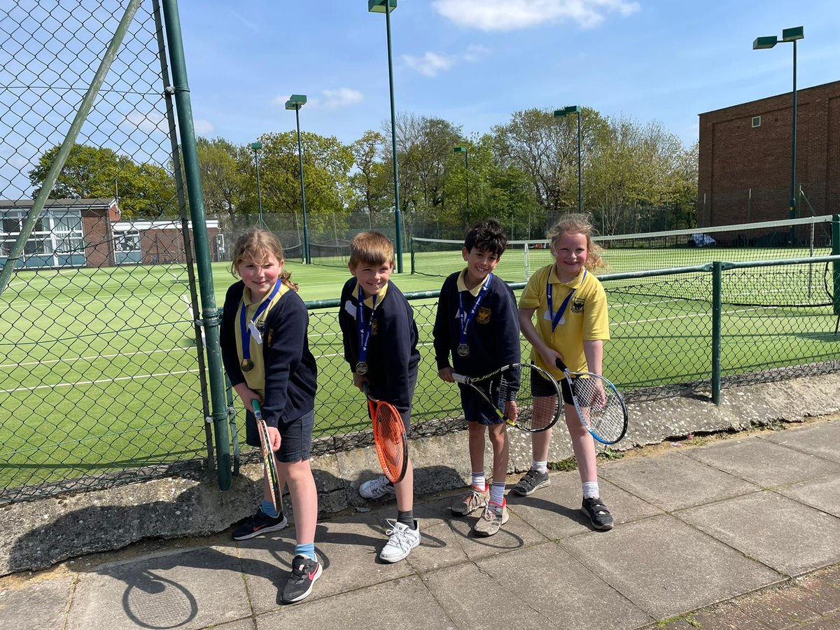 Oakleigh Park (@opltsc) on Twitter photo Wonderful day hosting <a href="/BarnetSport/">BPSS</a> tennis tournament. Congratulations to <a href="/stjohnscen20/">St. John's N20 Primary & Nursery School 💛💚</a> team and their team of <a href="/OPLTSC/">Oakleigh Park</a> members! Wonderful day hosting <a href="/BarnetSport/">BPSS</a> tennis tournament. Congratulations to <a href="/stjohnscen20/">St. John's N20 Primary & Nursery School 💛💚</a> team and their team of <a href="/OPLTSC/">Oakleigh Park</a> members!