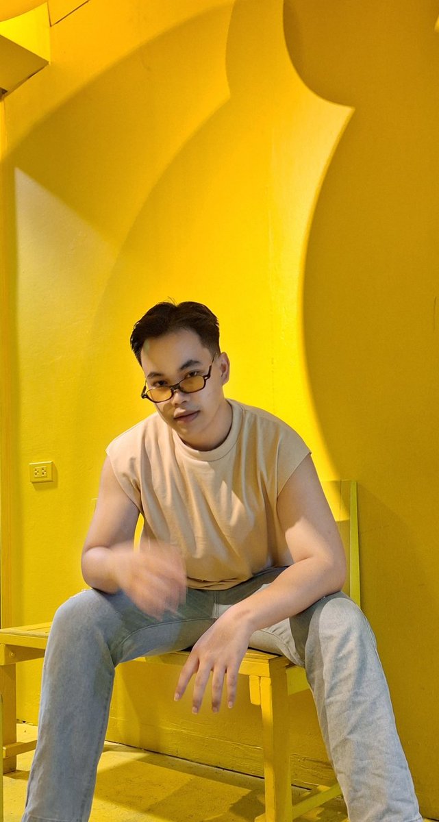 ToPeepee's tweet photo. 😆 https://t.co/YapsPBlCTw