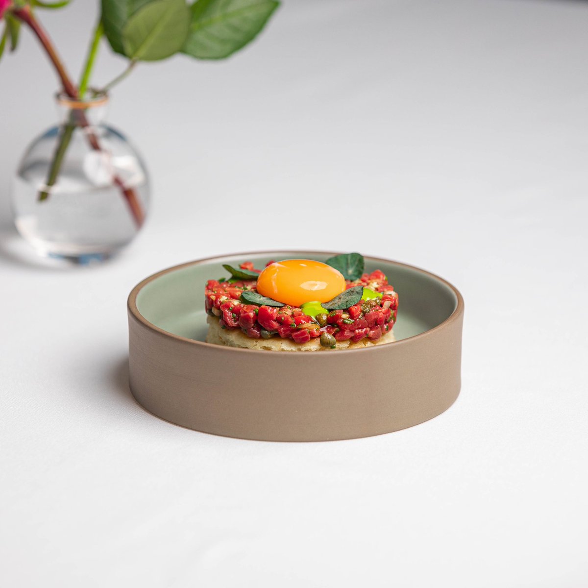 Eurovision week plans?

Join us at @panoramic34liverpool 💛

Enjoy dishes like this beef tartare 😍

Book now via our website 💛

#Eurovision #Panoramic34 #Liverpool
