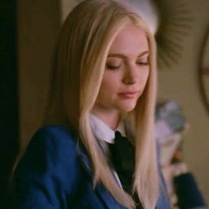HizzieA&F on Twitter: "Second picture of lizzie if first one is