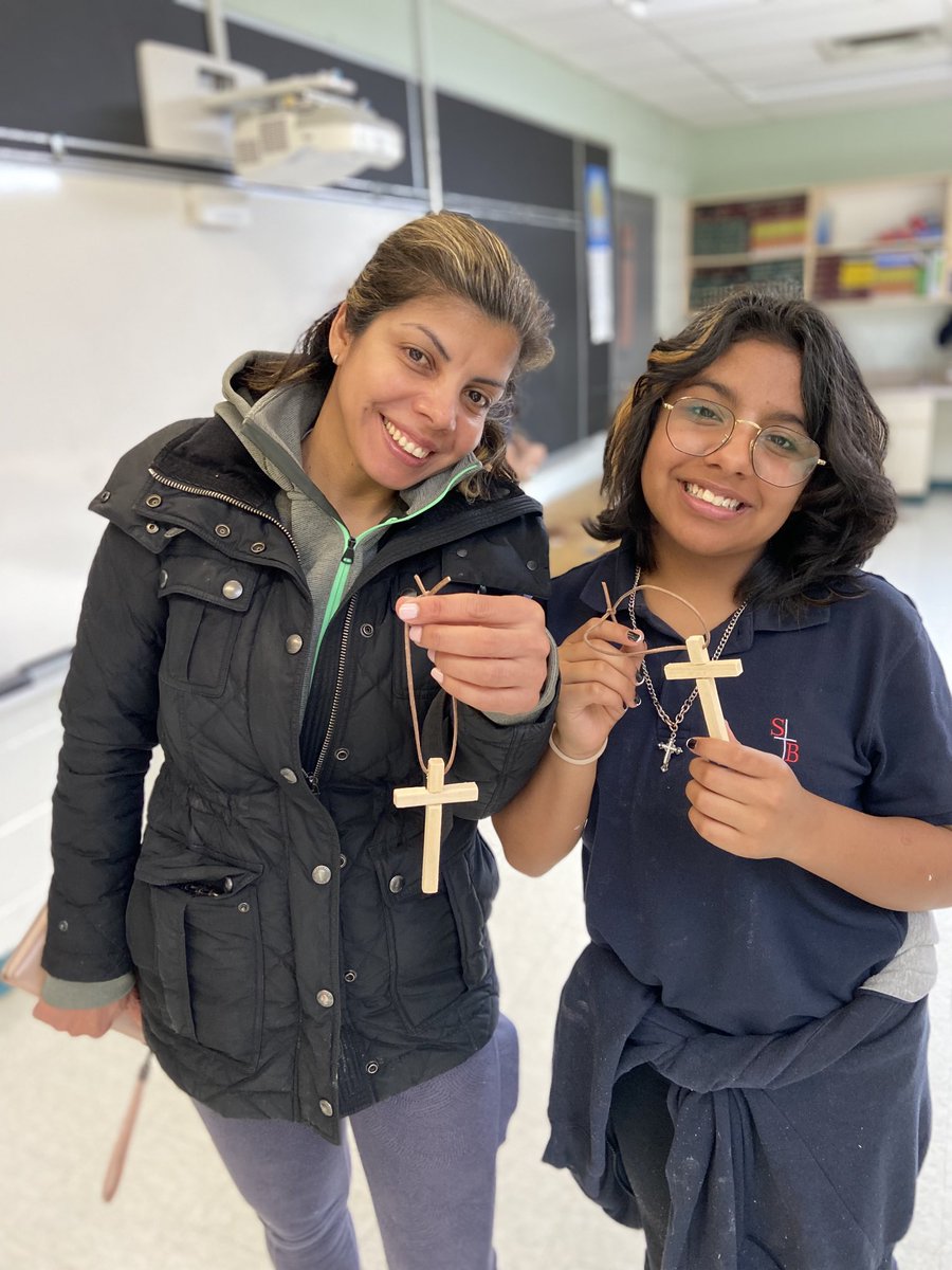 Stephanie Howatt (@howatt_mrs) on Twitter photo Building crosses today, celebrating Catholic Education week at @stbernhcdsb . It was a pleasure meeting some of the parents <a href="/HCDSBPathways/">HCDSB Pathways</a> <a href="/emdelsordo/">Em Del Sordo, OCT</a> Building crosses today, celebrating Catholic Education week at @stbernhcdsb . It was a pleasure meeting some of the parents <a href="/HCDSBPathways/">HCDSB Pathways</a> <a href="/emdelsordo/">Em Del Sordo, OCT</a>