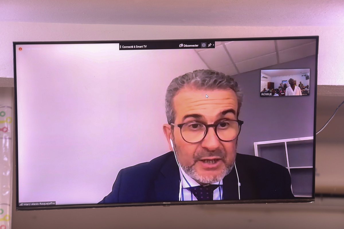 LabsGv's tweet photo. Démarrage effectif ce jour au Labs la GV de la formation en Podcast pour les candidats retenus après l’appel à candidature.
Nous espérons que cette formation sera l’occasion pour les bénéficiaires de mener à bien leur projets de Podcast.
Courage pour la suite.
#SAOTI #IFIC https://t.co/pqtXoYHPAL