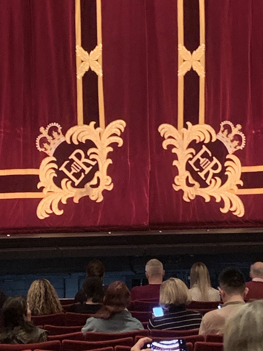 Someone needs to get the needle and thread out!!!