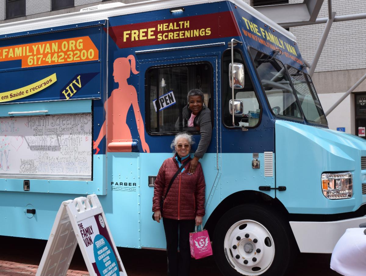 Thank you to everyone to stopped by our Open House on Monday! It was great to connect with friends and supporters on the HMS campus, including the MEDscience students. There was lots of warmth and joy despite the windy weather!