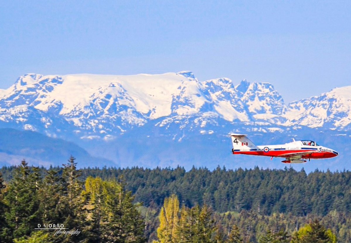 It’s a Comox Valley thing .. if you know , you know .. 😊#cfsnowbirds @CFSnowbirds #experiencecomoxvalley @experience_CV #experienceVancouverIsland @TourismVI