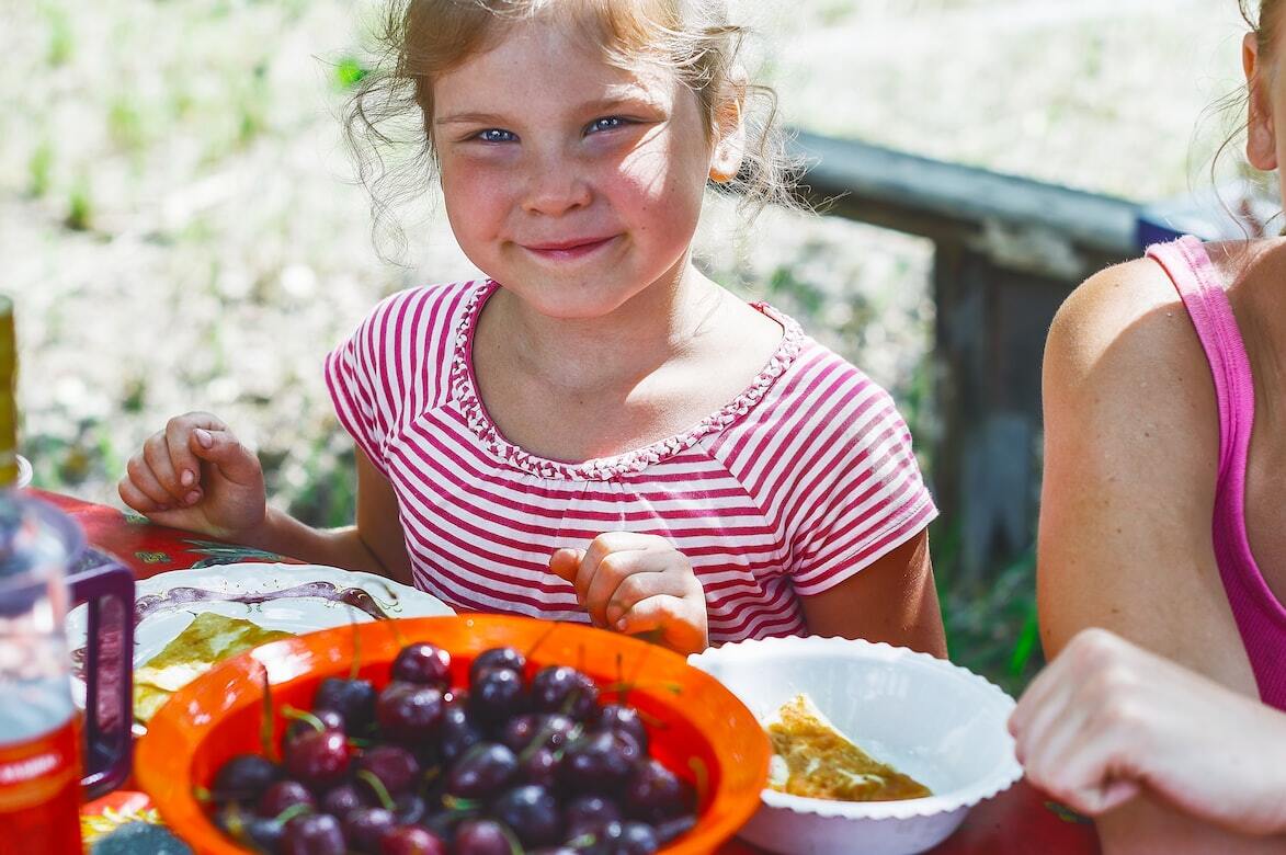 LifeSaversTX's tweet photo. Every child deserves access to nutritious food. The Life Savers Foundation provides food assistance to families in need, helping to ensure that no child goes hungry. Learn more at https://t.co/2PHnBULDpy. https://t.co/rnykkBRVNB