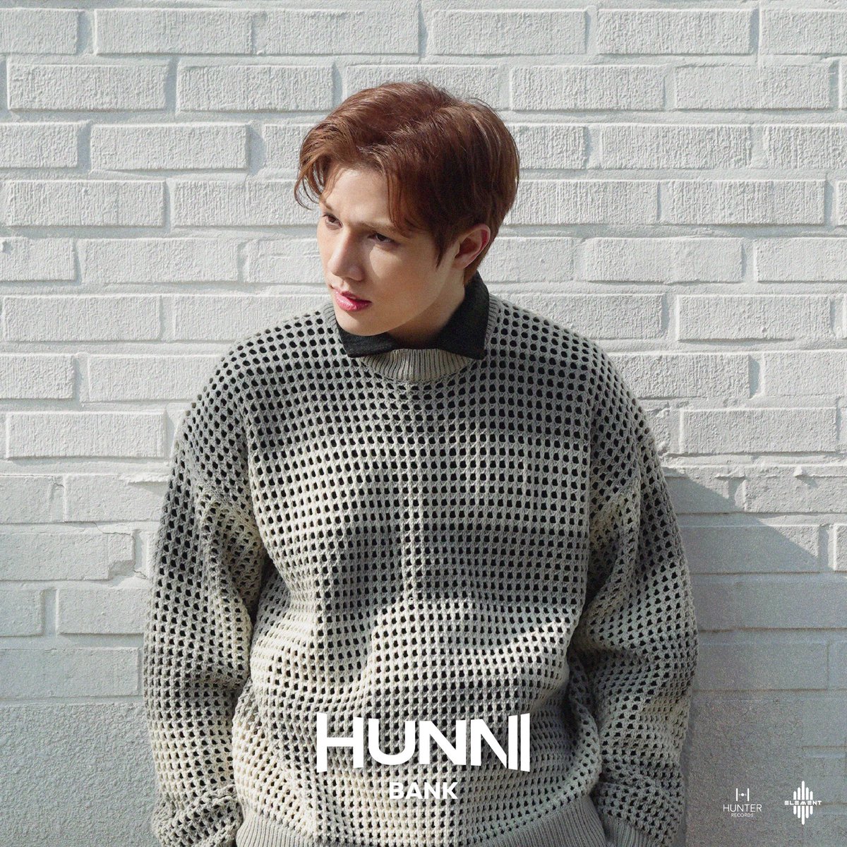 Element_Brazil's tweet photo. [COMEBACK] Pôster e teaser individuais do #BankElement para o single HUNNI.

•Lembrando que o comeback será dia 08/05 as 08h00 BRT.

#ELEMENTth #StarHunterEntertainment https://t.co/Q7E5IKIbqd