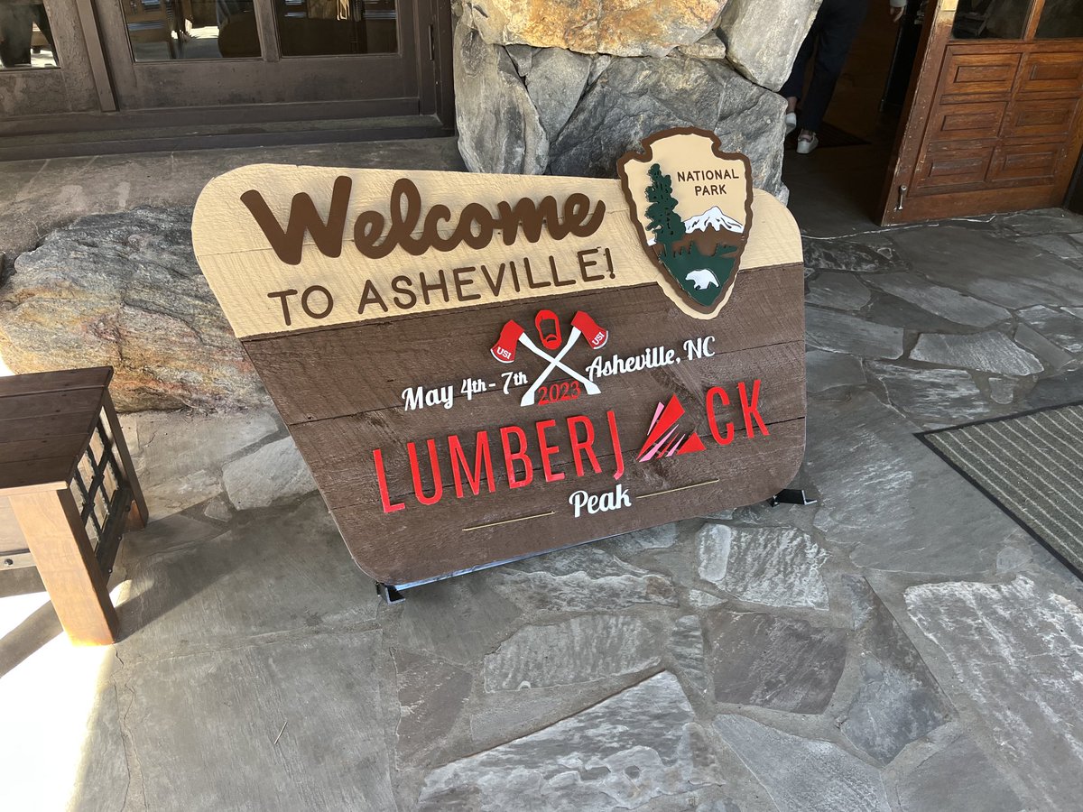 allsignsletters's tweet photo. New custom made sign for an event at the Omni Grove Park Inn in Asheville,
NC. They wanted a sign that looked like a National Park Sign and I did it. #nationalparksign https://t.co/JUDiJ2tHby