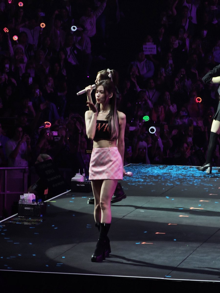 WhiteTag_'s tweet photo. Sana #READYTOBE #Sana
#TWICE_5TH_WORLD_TOUR #TWICE_SYDNEY #TWICE https://t.co/AEX7nwftit