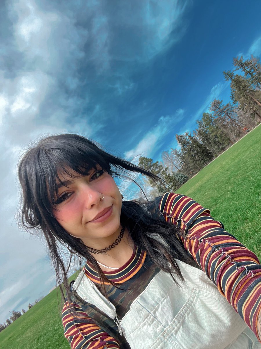 𝔸𝕟𝕘𝕖𝕝𝕒𝕛ଘ(੭*ˊᵕˋ)੭ on Twitter: "pretty day :)"