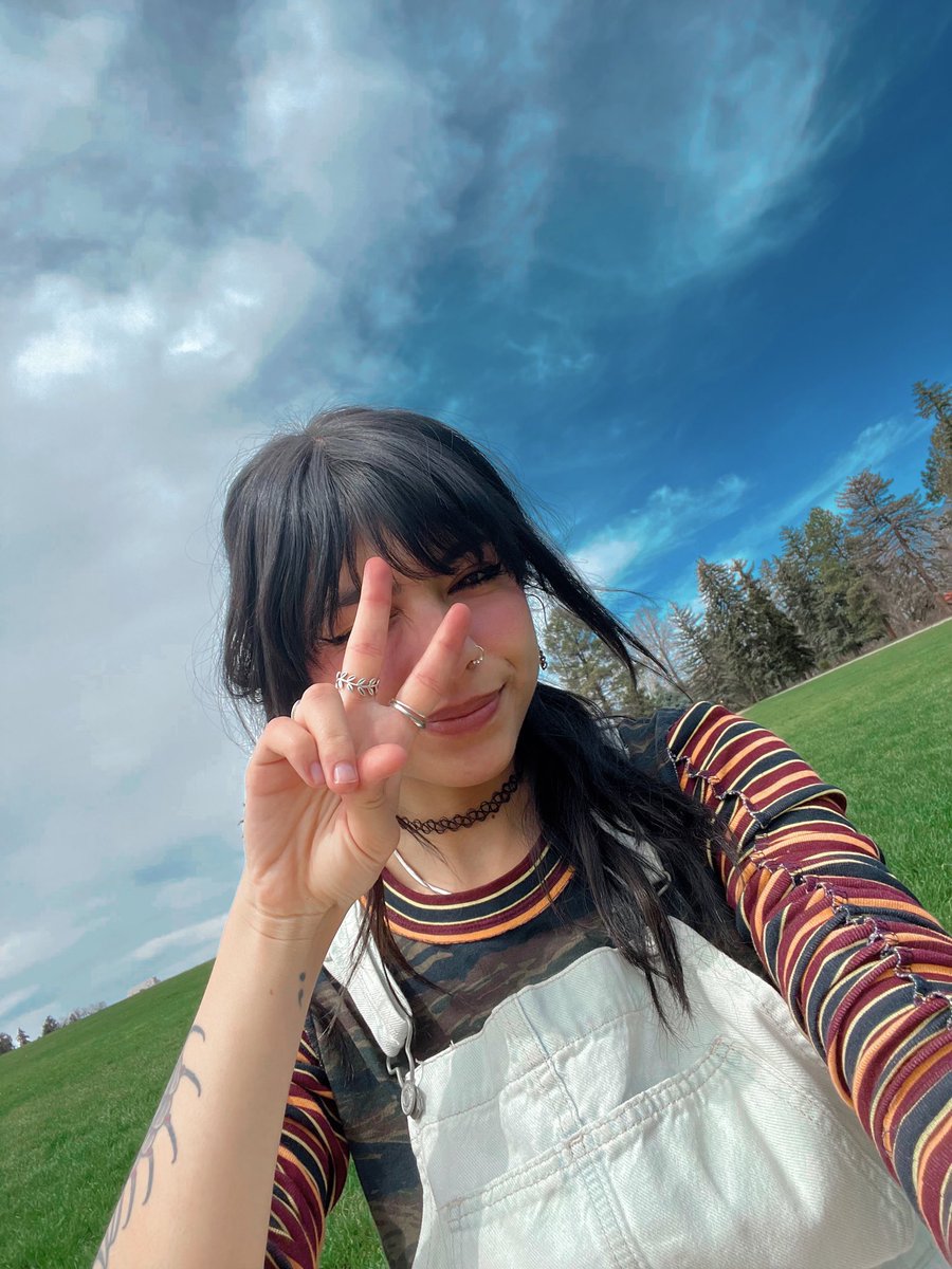 𝔸𝕟𝕘𝕖𝕝𝕒𝕛ଘ(੭*ˊᵕˋ)੭ on Twitter: "pretty day :)"