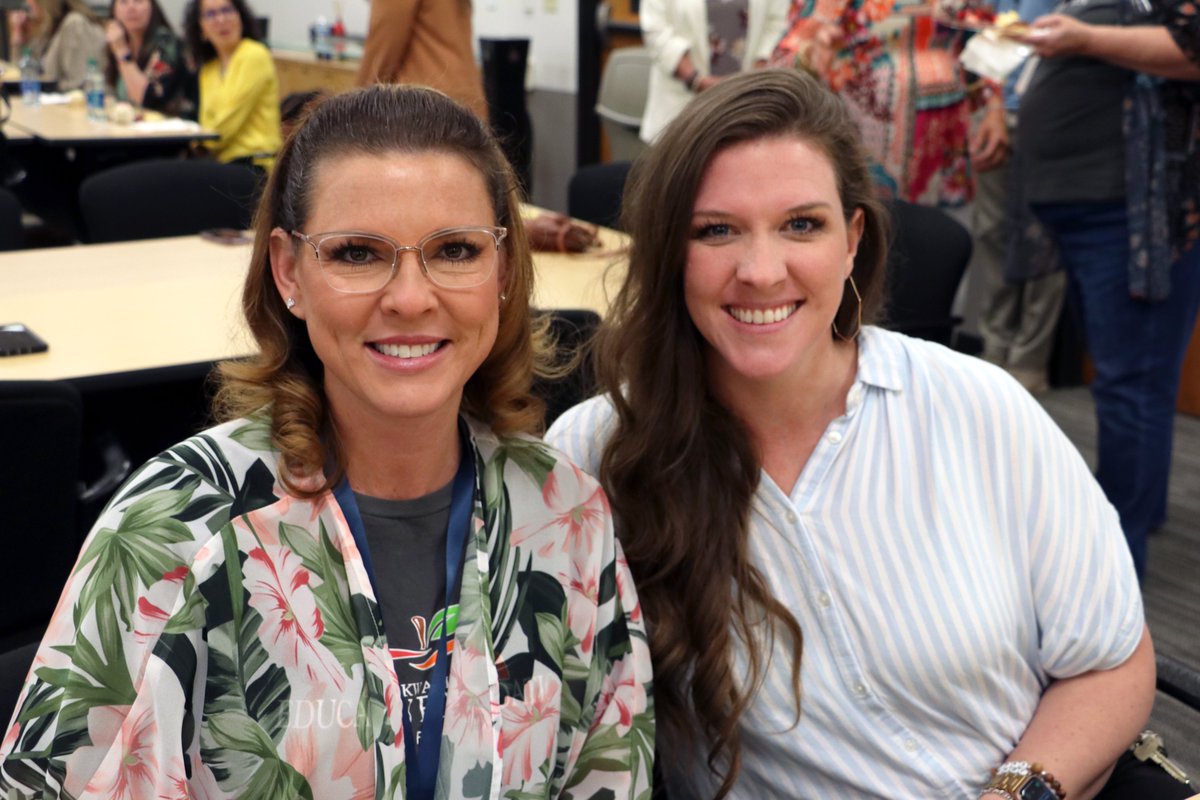 rockwallschools's tweet photo. Today we honored our central office staff who have served the district for 5, 10, 15, 20 and 25 years! We are grateful for their service and dedication to Rockwall ISD. https://t.co/UotYhtdnDv