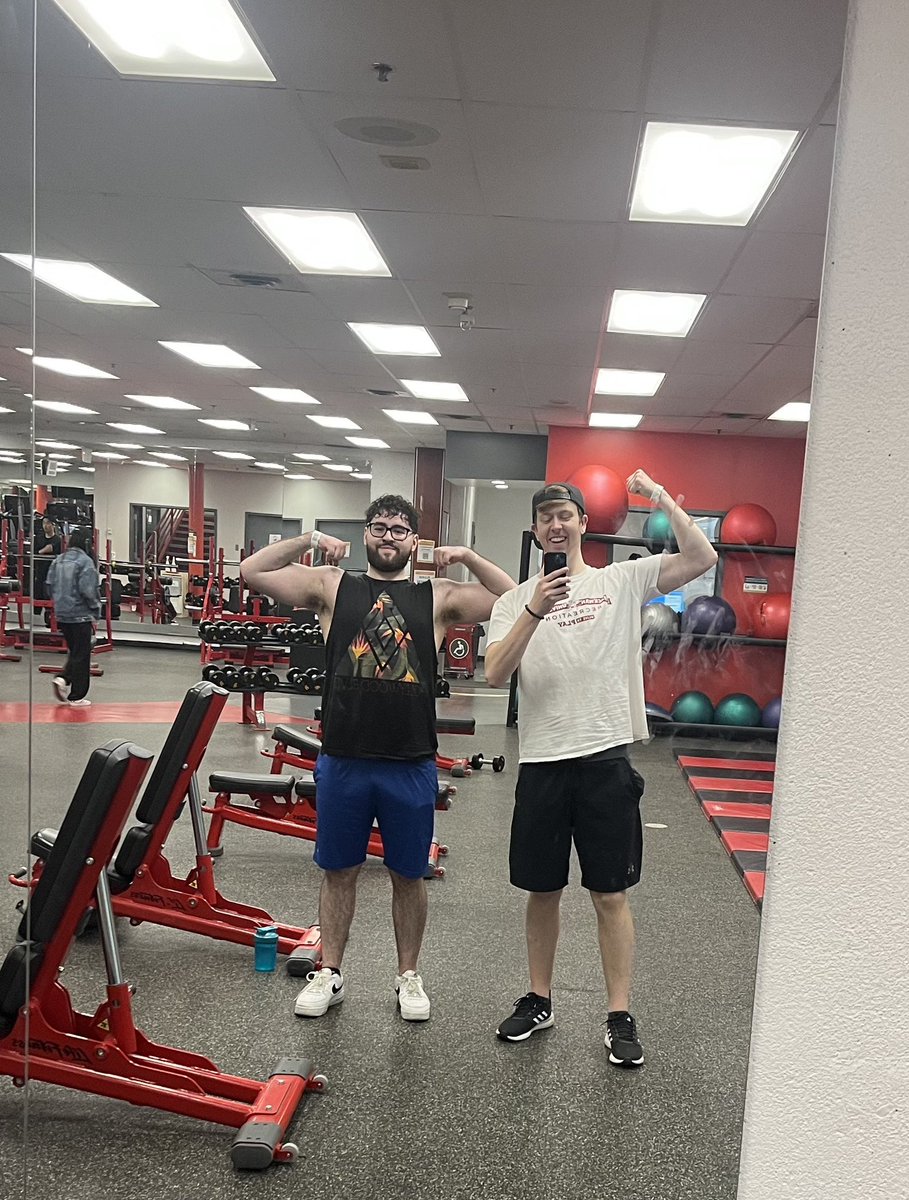 Had a sick weekend in Calgary! On Friday I got 2nd in HDR and 4th in Melee at the SAIT weekly, and then on Saturday I got 1st in P+, 1st in HDR doubles with da boy <a href="/KursedAB/">Mike - 🇨🇦</a>, 3rd in HDR singles, and 7th in Melee at the UofC monthly!! Also got a nice lift in with Mike on Sunday 💯