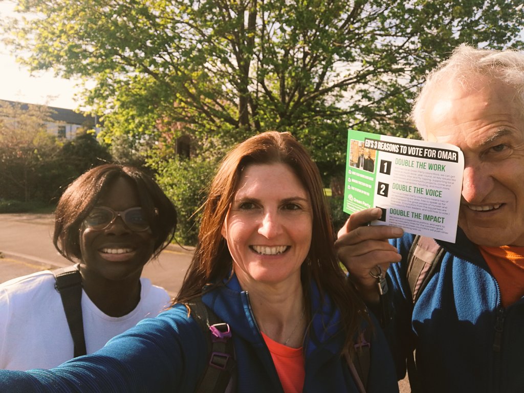 GrahamEllen's tweet photo. Last day out leafleting with the team and spurred on by words of support from passers by. 3 reasons to vote for @Omarmushtaq1990: Double the work, Double the voice, Double the impact! #MakeLeedsGreen #GetGreensElected https://t.co/MjpJE1Dtxg
