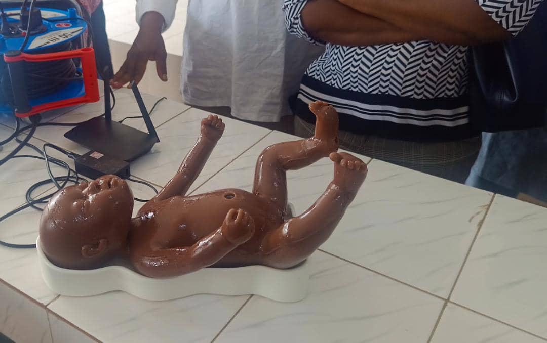 sweddbj's tweet photo. #sweddbj
Ces appuis à l'#INMeS se résument en matériels didactique, informatique et roulant ainsi que des modèles anatomiques et des bourses de formation de grade Master
Cc @BM_Afrique @UNFPA_WCARO https://t.co/p5S1OkLmLZ