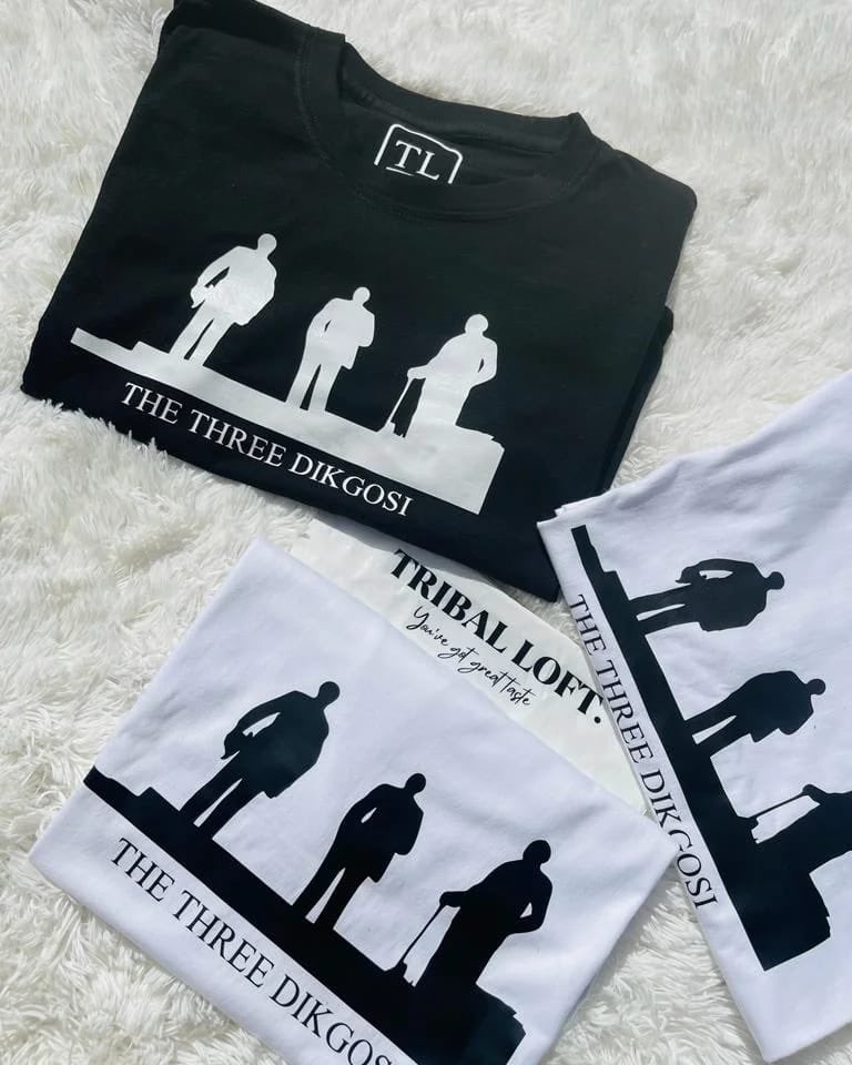 TribalLoft's tweet photo. Live the grand experience in these Botswana souvenir t-shirts. #travel #OurSkyyxTheEclipse #tourism #Botswana                                 📞 +267 76 551 938 ( WhatsApp ) https://t.co/1arQs1dmxZ
