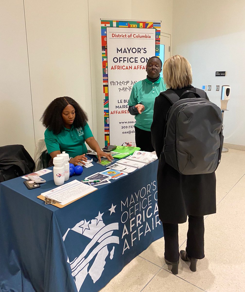 MOAA_DC's tweet photo. Today, #TeamMOAA joined @MayorBowser’s second annual DC Small Business Expo. The theme “Resources for Financial Success” was supported by @DCDISB, @SmallBizDC, and dozens of industry leaders providing expertise and tools for small businesses grow. #SmallBusinessWeek #DCValues https://t.co/0udRpVNb9T