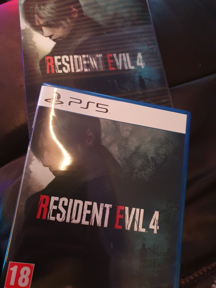 Ian17174430's tweet photo. Bargain!! just picked this up for £10😊 https://t.co/NJ0sNKQg95