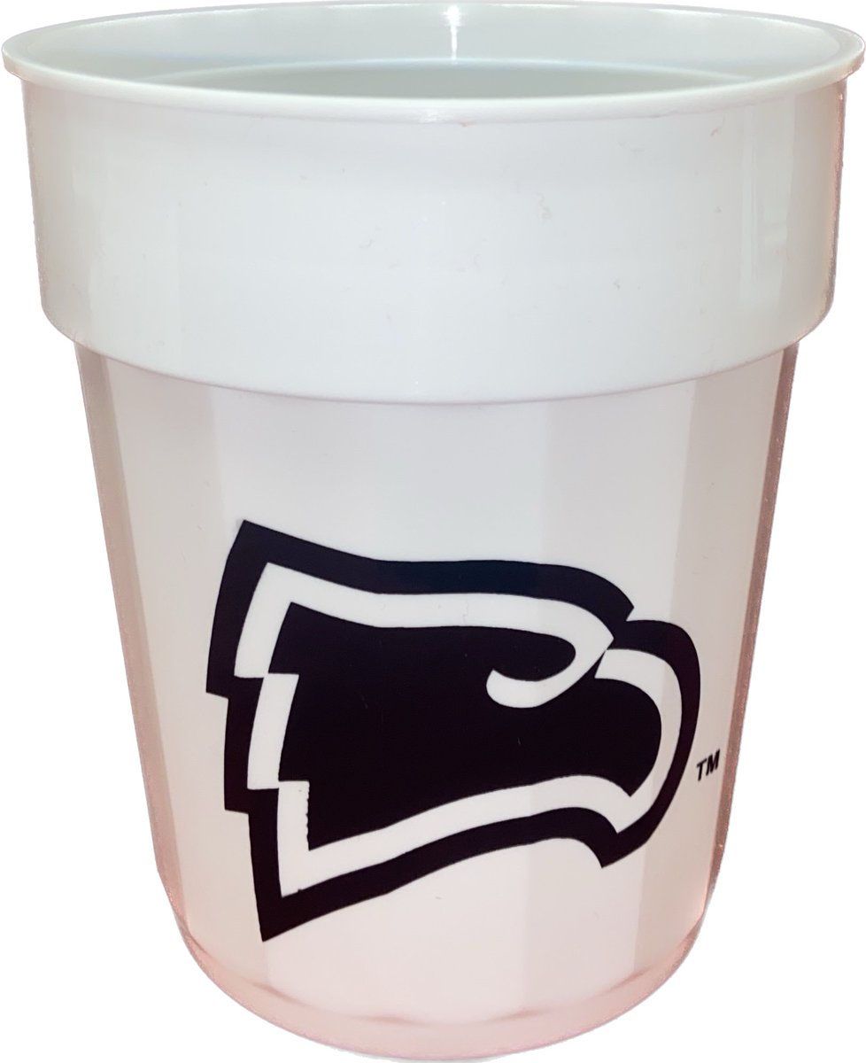 𝐖𝐈𝐍𝐓𝐇𝐑𝐎𝐏 𝐄𝐀𝐆𝐋𝐄 𝐂𝐔𝐏 𝐆𝐈𝐕𝐄𝐀𝐖𝐀𝐘
1st 100 customers to purchase beer at one of the beer stands in the concourse area get an Eagle Cup

See everyone at The Winthrop Ballpark in a few hours!

#ROCKtheHILL | #BigSouthBASE