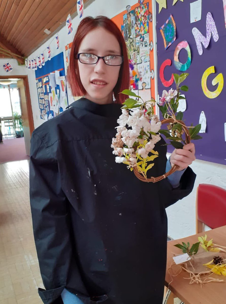 Taking the outdoors, indoors!  Such a pleasure to work with customers <a href="/LeadingLives/">Leading Lives</a> this morning! 💚🌿🌳 #suffolk