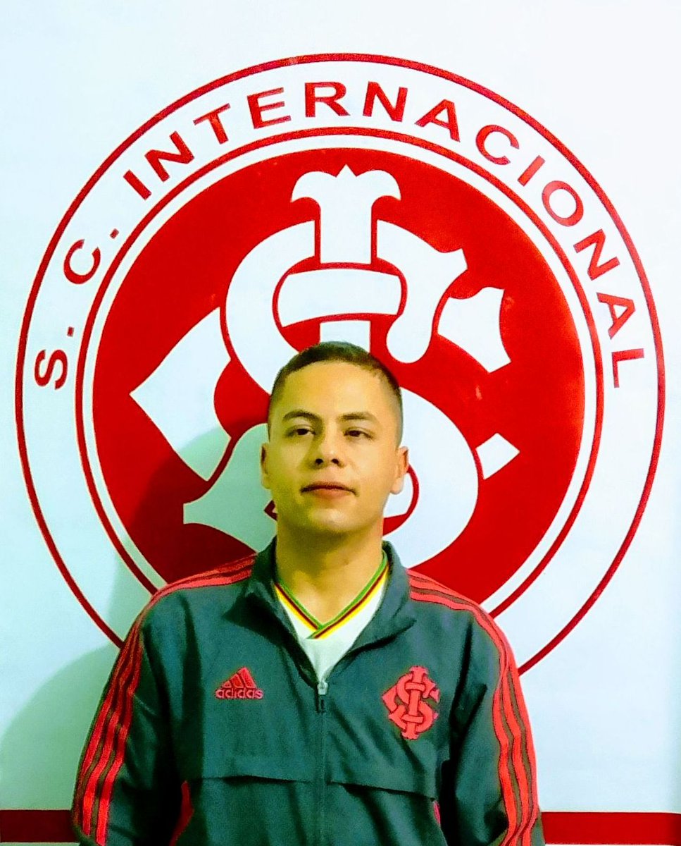 NeubertLopes's tweet image. Hoje pedimos raça aos jogadores
Para ganhar a copa Libertadores...
Libertadores!🚩🏳️🇮🇩