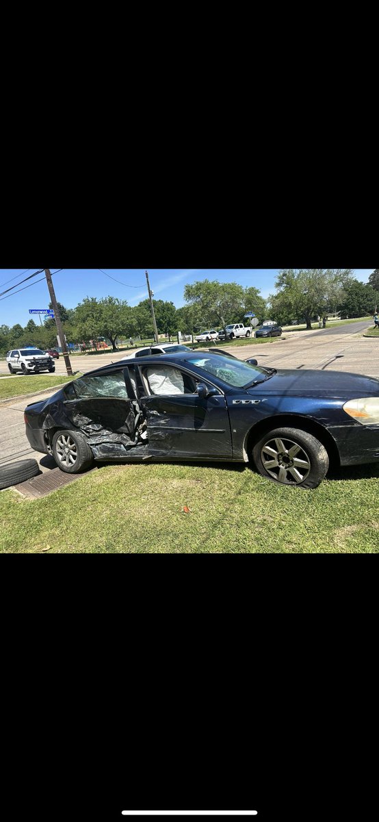 __Predetermined's tweet photo. Police accident TODAY !!! https://t.co/6l5DO7vekS