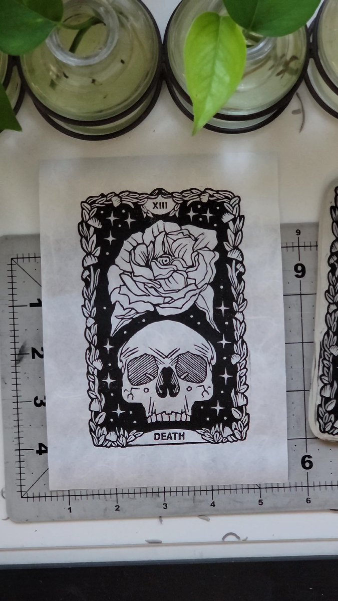 CallieBarbasArt's tweet photo. Restocked some previous tarot designs today 🌱 https://t.co/Ztby4PVWMU