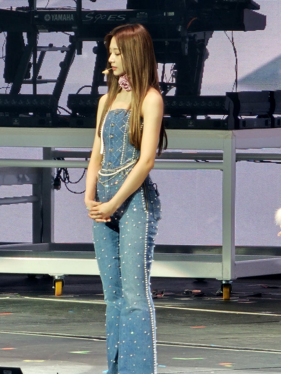 WhiteTag_'s tweet photo. Tzuyu #READYTOBE #TZUYU
#TWICE_5TH_WORLD_TOUR #TWICE_SYDNEY #TWICE https://t.co/qu2IaGMMXm