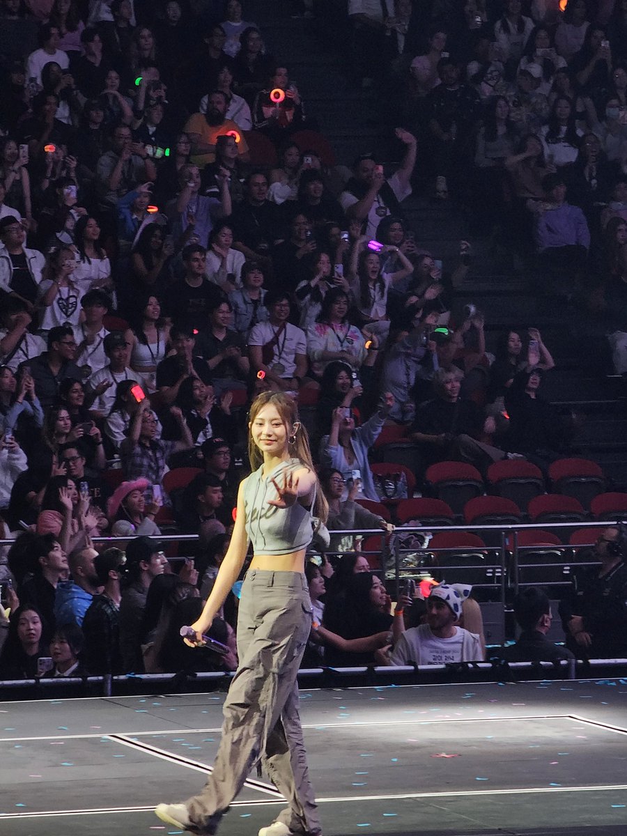 WhiteTag_'s tweet photo. Tzuyu #READYTOBE #TZUYU
#TWICE_5TH_WORLD_TOUR #TWICE_SYDNEY #TWICE https://t.co/qu2IaGMMXm