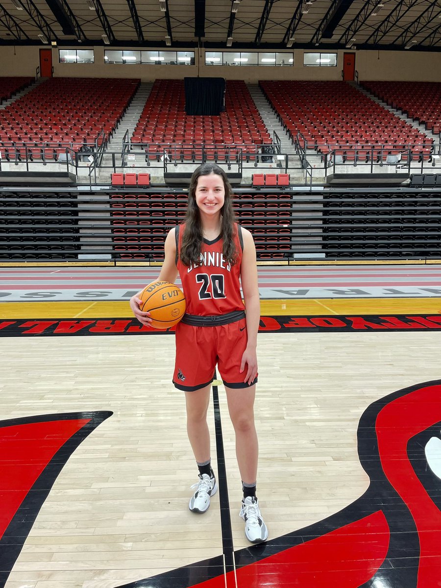 I’m coming home❤️ Thank you to <a href="/UCMWBB/">Jennies Basketball</a> for believing in me and giving me the opportunity to join an amazing new family. So excited to be a Jennie🏀