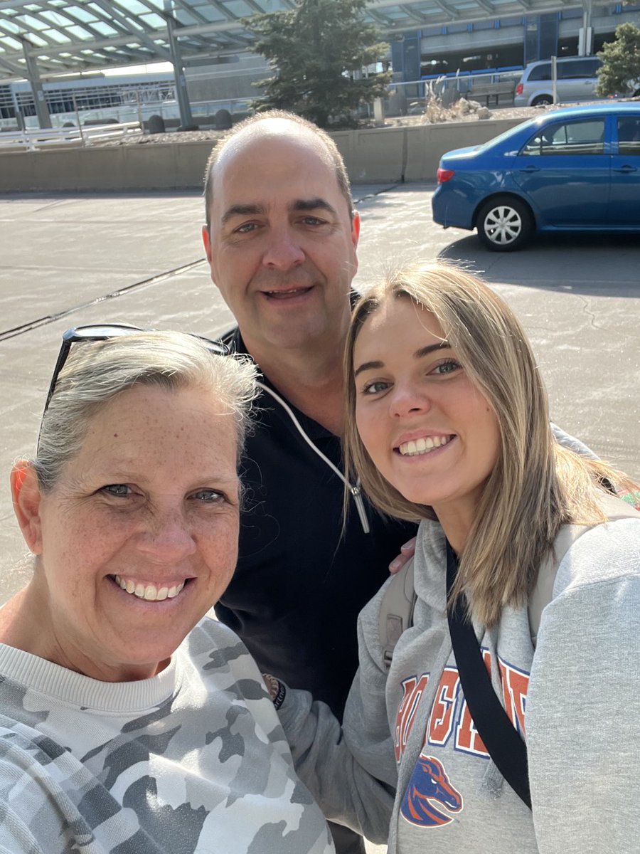 ⁦<a href="/EllieClayton_2/">Ellie Clayton</a>⁩ OFF TO DO GREAT THINGS! Can’t wait to see what God has planned for you!                  Follow her story:
facebook.com/groups/7278678…