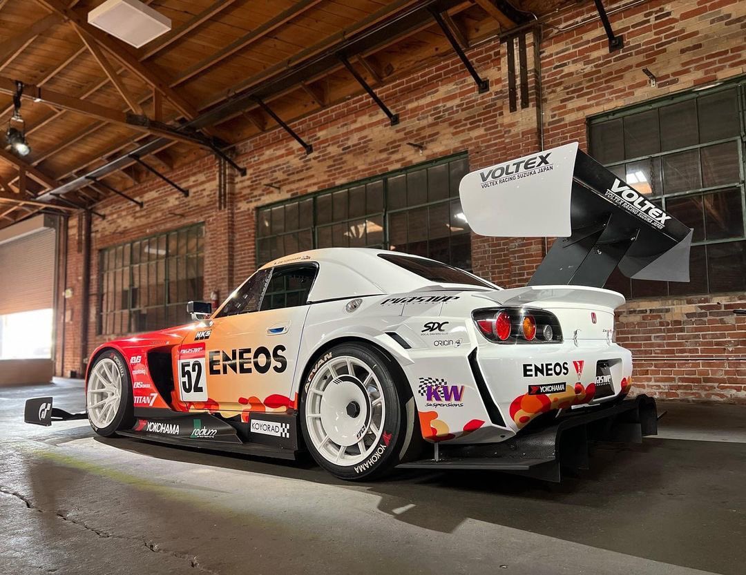 PPIHC's tweet photo. Car reveals coming in hot! 🥵 @DaiYoshihara will be driving this @EvasiveMtrsprts Honda #S2000RS monster with eyes set on a Pikes Peak Open victory. Can it just be June already?
•
📸 Via @EvasiveMtrsprts 
#PPIHC2023 #TheClimbContinues #PPIHC #DaiYoshihara #Honda #S2000 #S2K https://t.co/t9yLik4ttQ