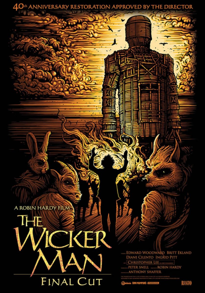 🎬#TheWickerMan (1973) Audacious masterpiece. Iconic mise en scene. Hilarious/creepy pub scene. Touchstone of storytelling. Explores science vs superstition, provincial vs federal & theological anxieties. Bleak,scary & still timely. NOT the Nic Cage version. #MacGuffinMovieDrone
